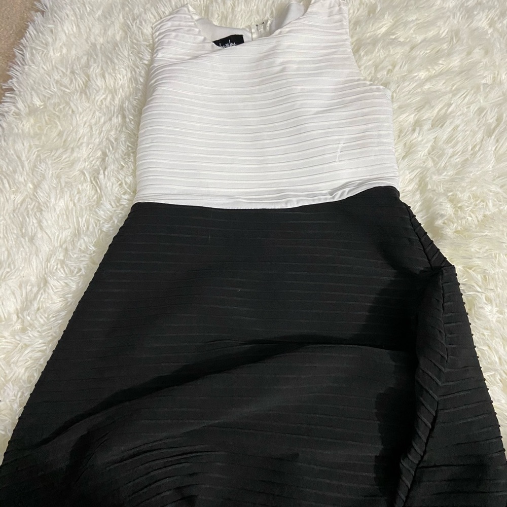 worn once black and white girls dress